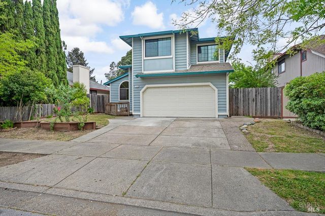 1924 Gambels Way, Santa Rosa, CA 95403