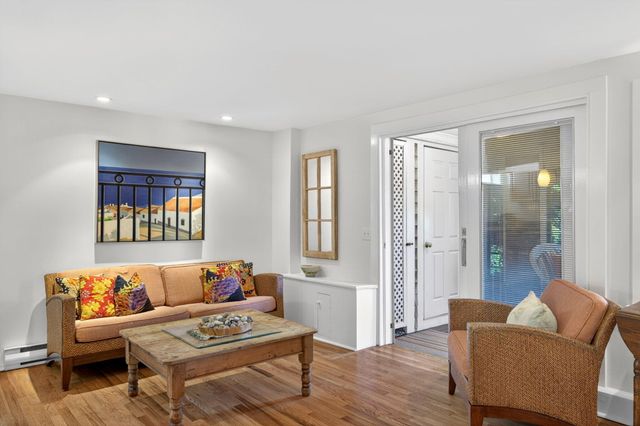 7 Miller Hill Road 1, Provincetown, MA 02657