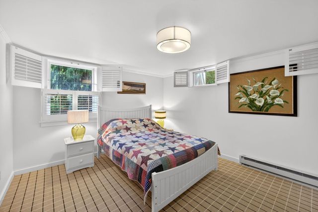 7 Miller Hill Road 1, Provincetown, MA 02657