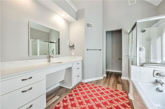 12216 England Street, Overland Park, KS 66213