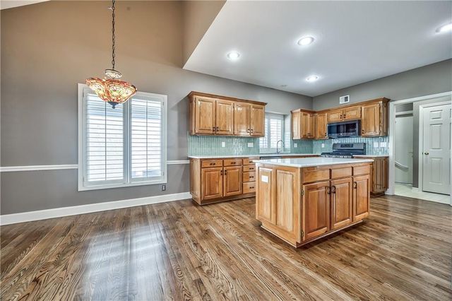 12216 England Street, Overland Park, KS 66213