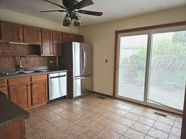21204 W Silktree Circle, Plainfield, IL 60544
