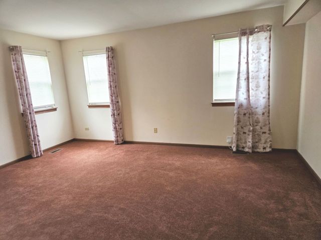 21204 W Silktree Circle, Plainfield, IL 60544
