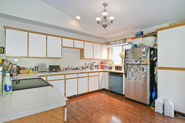 1620 Butler Creek Road, Ashland, OR 97520
