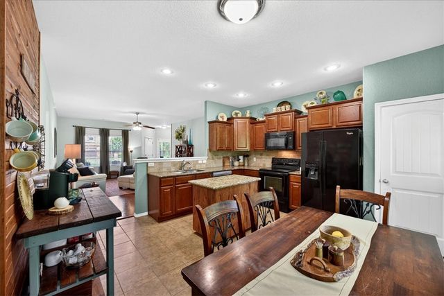 11756 Club House Parkway, Farmington, AR 72730