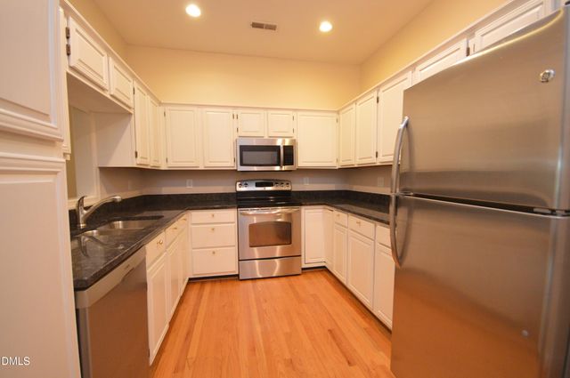 236 E Davie Street, Raleigh, NC 27601