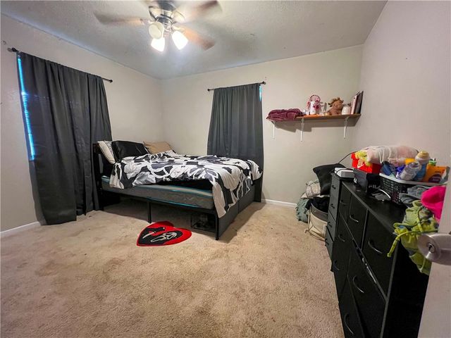 513 Henderson Boulevard, Groesbeck, TX 76642
