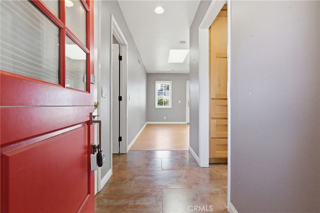546 Sturgeon, Costa Mesa, CA 92626