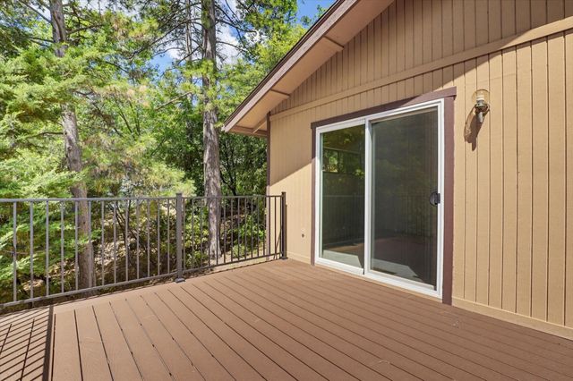 11163 Norager Way, Grass Valley, CA 95949