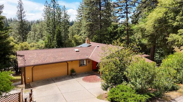 11163 Norager Way, Grass Valley, CA 95949
