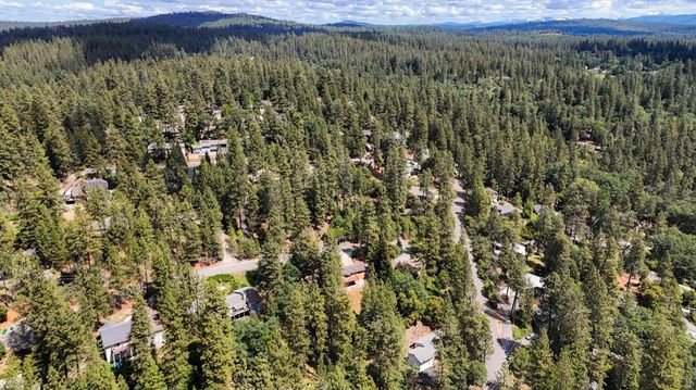 11163 Norager Way, Grass Valley, CA 95949