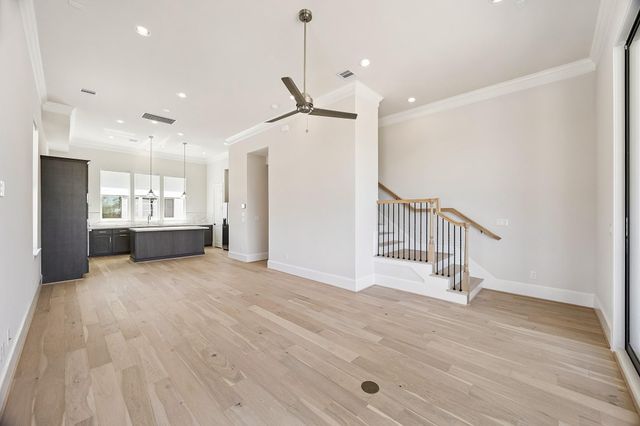 5917 Cottage Grove Lake Drive, Houston, TX 77007