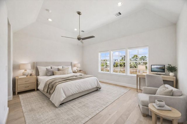 5917 Cottage Grove Lake Drive, Houston, TX 77007