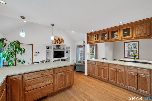 1015 Northrop Road, Wallingford, CT 06492