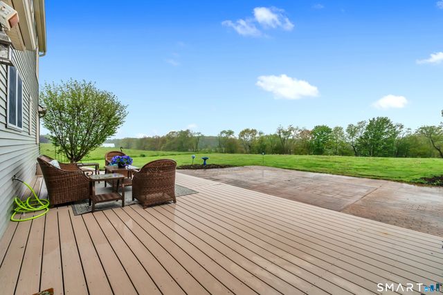 1015 Northrop Road, Wallingford, CT 06492