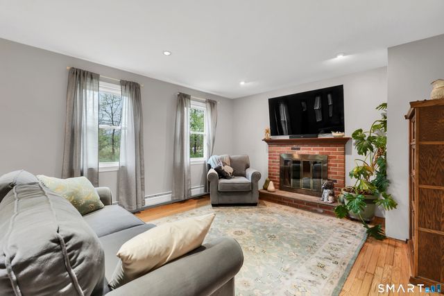 1015 Northrop Road, Wallingford, CT 06492