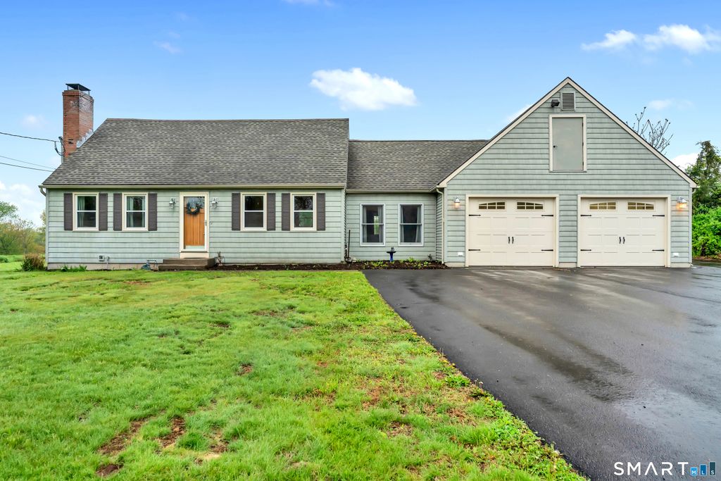 1015 Northrop Road, Wallingford, CT 06492