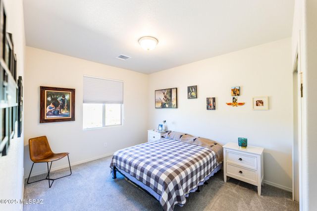 955 S Stalactites Circle, Benson, AZ 85602