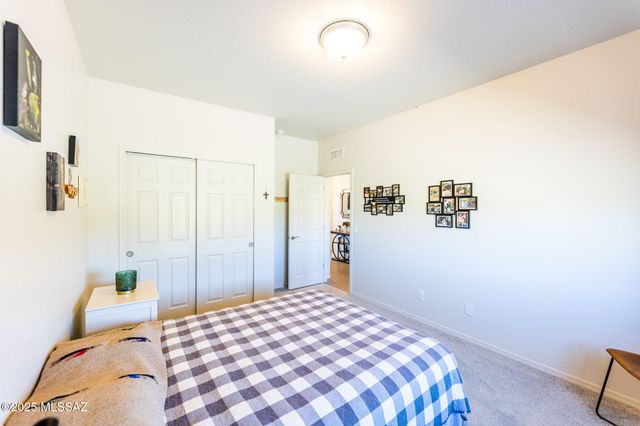 955 S Stalactites Circle, Benson, AZ 85602