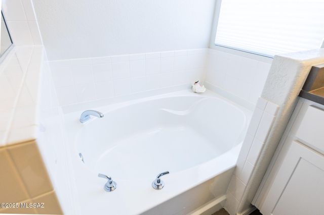 955 S Stalactites Circle, Benson, AZ 85602