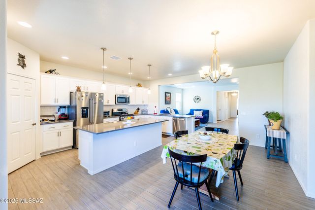 955 S Stalactites Circle, Benson, AZ 85602