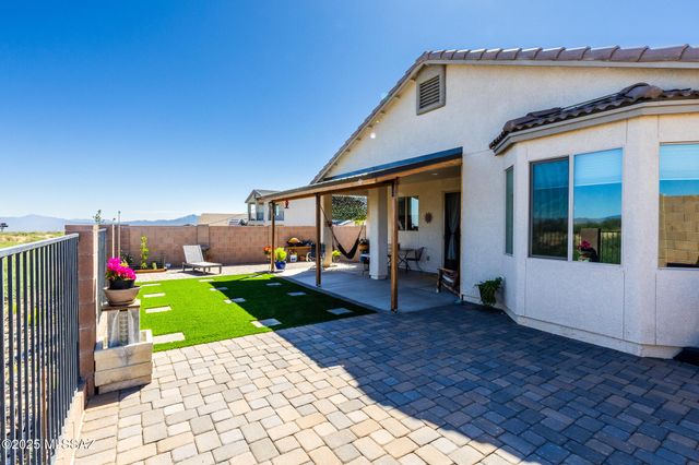 955 S Stalactites Circle, Benson, AZ 85602