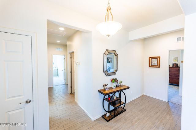 955 S Stalactites Circle, Benson, AZ 85602