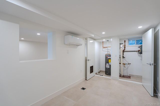 982 E 106th Street, Brooklyn, NY 11236