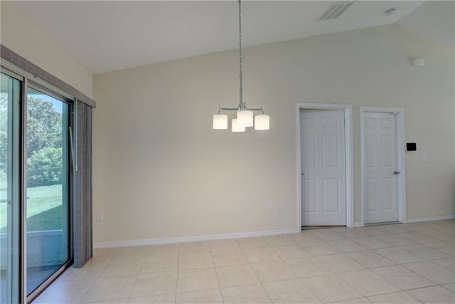8455 105th Avenue, Vero Beach, FL 32967