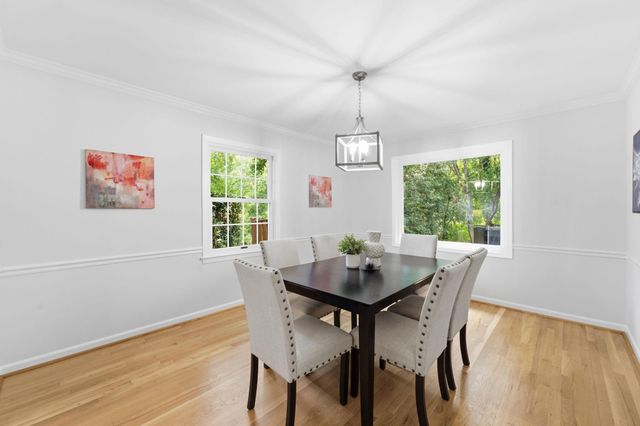 8105 BUCKSPARK LN E, Potomac, MD 20854
