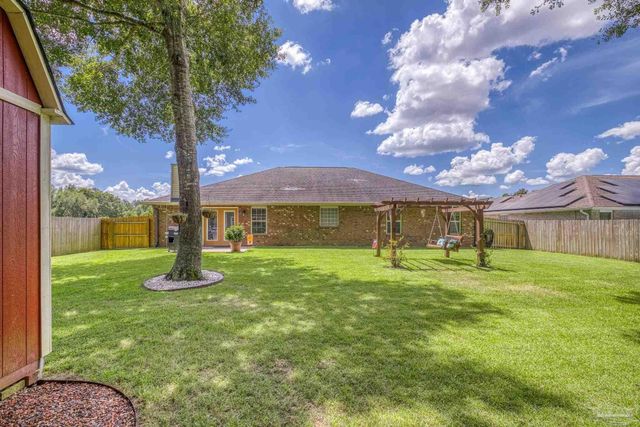 6065 Autumn Pines Cir, Pace, FL 32571