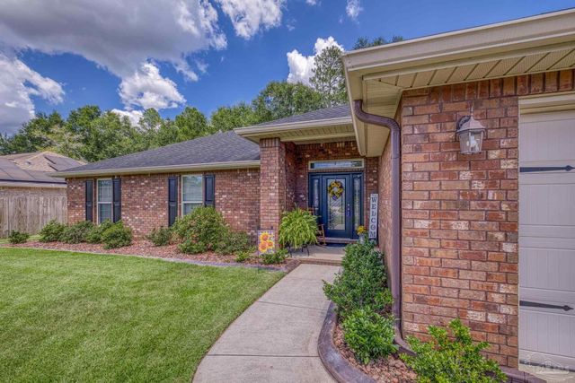 6065 Autumn Pines Cir, Pace, FL 32571