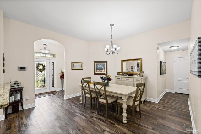 6065 Autumn Pines Cir, Pace, FL 32571