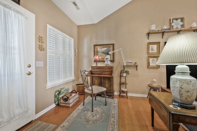 503 Caraway Ct, Dickson, TN 37055
