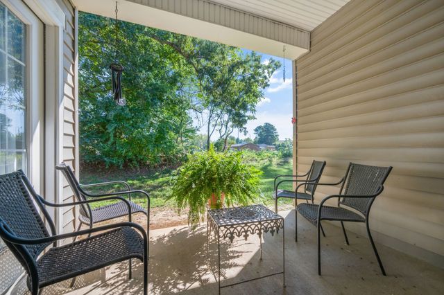 503 Caraway Ct, Dickson, TN 37055