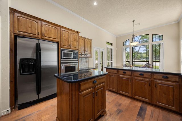 28618 Benders Crossing Drive, Spring, TX 77386