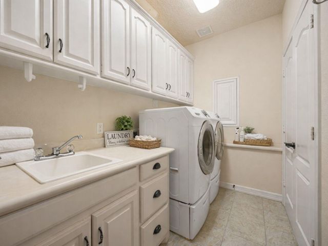 28618 Benders Crossing Drive, Spring, TX 77386