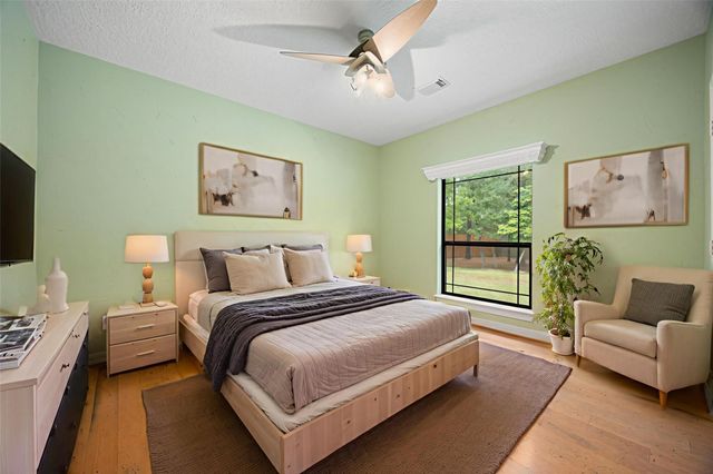 28618 Benders Crossing Drive, Spring, TX 77386
