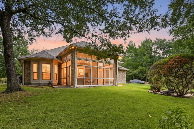 28618 Benders Crossing Drive, Spring, TX 77386