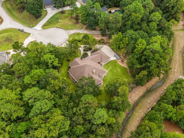 28618 Benders Crossing Drive, Spring, TX 77386
