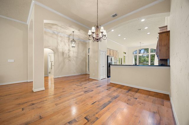 28618 Benders Crossing Drive, Spring, TX 77386