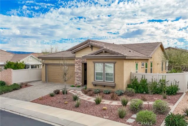 381 Nesting Bird, Beaumont, CA 92223