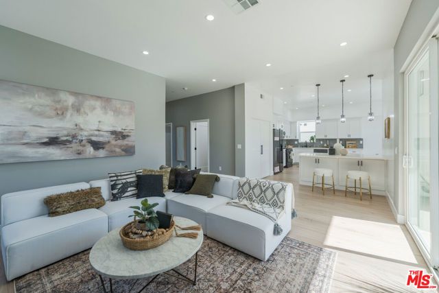 2130 W 238th Street, Torrance, CA 90501