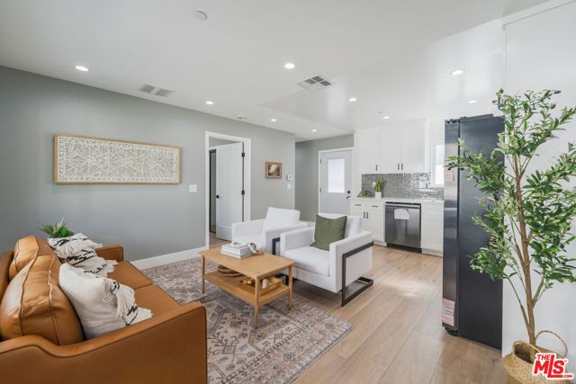 2130 W 238th Street, Torrance, CA 90501