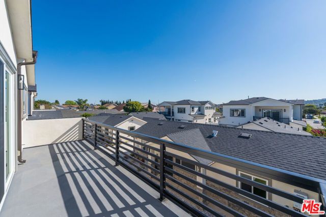 2130 W 238th Street, Torrance, CA 90501