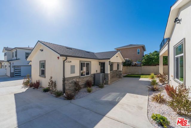 2130 W 238th Street, Torrance, CA 90501