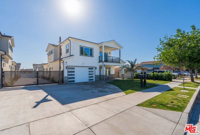 2130 W 238th Street, Torrance, CA 90501