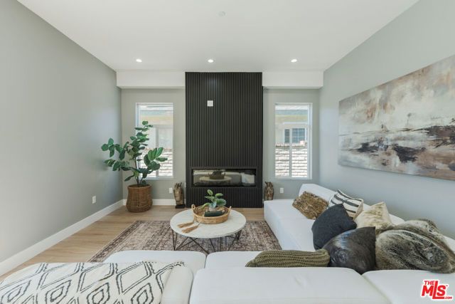 2130 W 238th Street, Torrance, CA 90501