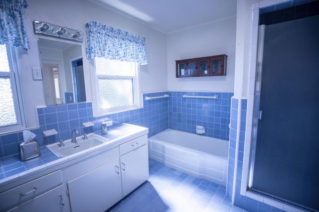 488 Knoll Drive, Los Altos, CA 94024