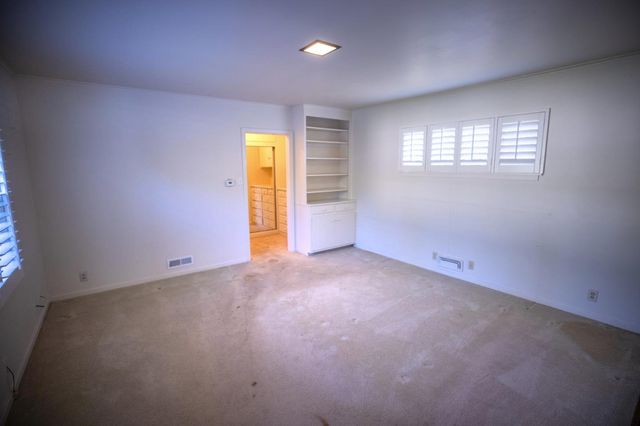 488 Knoll Drive, Los Altos, CA 94024